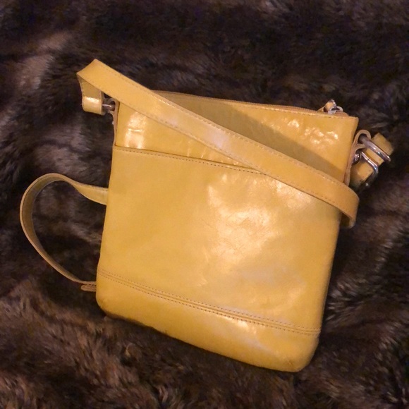 YELLOW LEATHER CROSSBODY PURSE - Picture 8 of 11